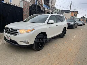 Toyota Highlander 2012 White