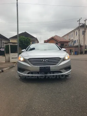 Hyundai Sonata Base Sedan FWD (2.4L 4cyl 6A) 2016 Silver