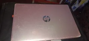 Laptop HP Stream 14-cb130nr 4GB Intel Celeron SSD 60GB