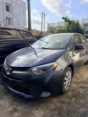 Toyota Corolla LE 4dr Sedan (1.8L 4cyl CVT) 2016 Gray