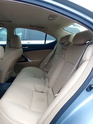Lexus IS 2008 Blue