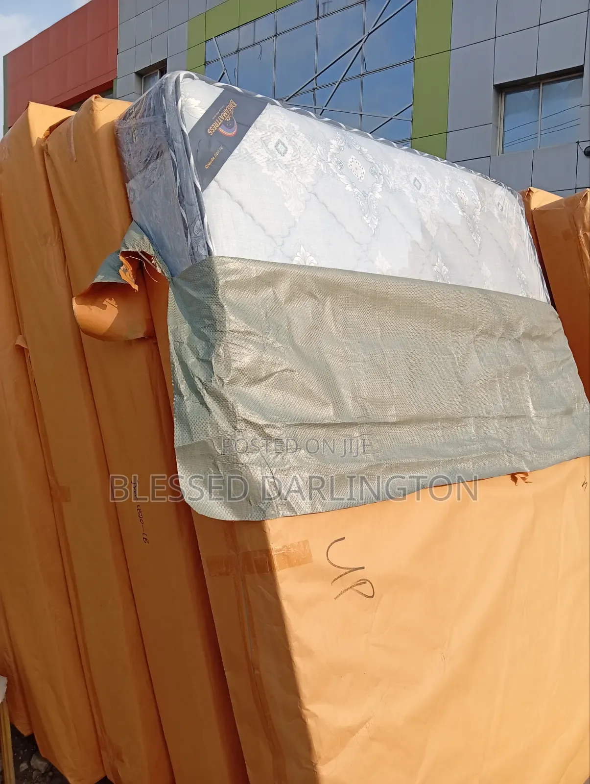 Quality King's Size Imported Foreign Spring Mattress Edition