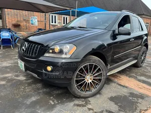 Mercedes-Benz M Class 2009 Black