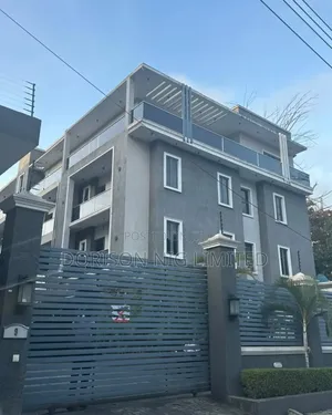 4bdrm Duplex in Lekki Phase 1 for rent