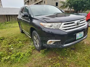 Toyota Highlander 2012 Black