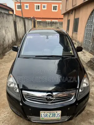 Opel Zafira 2.0T OPC 2011 Black
