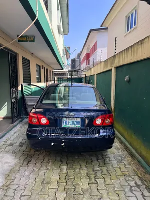 Toyota Corolla 2005 Blue