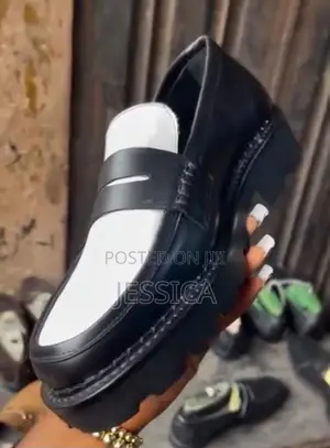 Men's Black and White Leather Slip-on Shoes