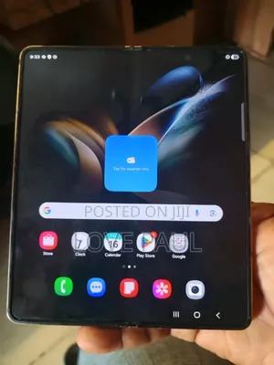 Samsung Galaxy Z Fold4 256 GB Gold