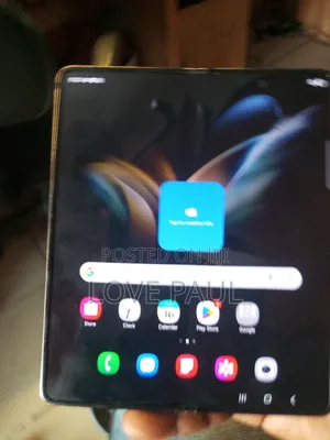 Samsung Galaxy Z Fold4 256 GB Gold