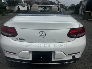 Mercedes-Benz C300 2019 White