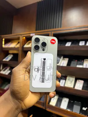 Apple iPhone 15 Pro 256 GB Silver