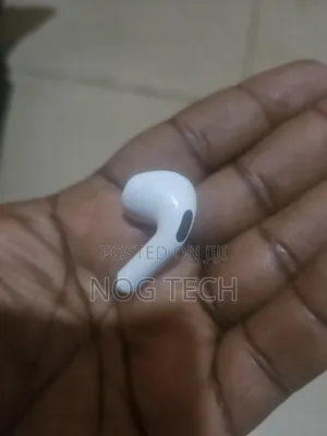 Airpod 4 Anc Left Bud