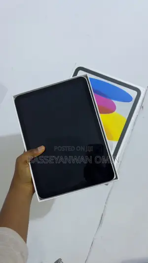 Apple iPad 10.2 (2021) 64 GB Silver