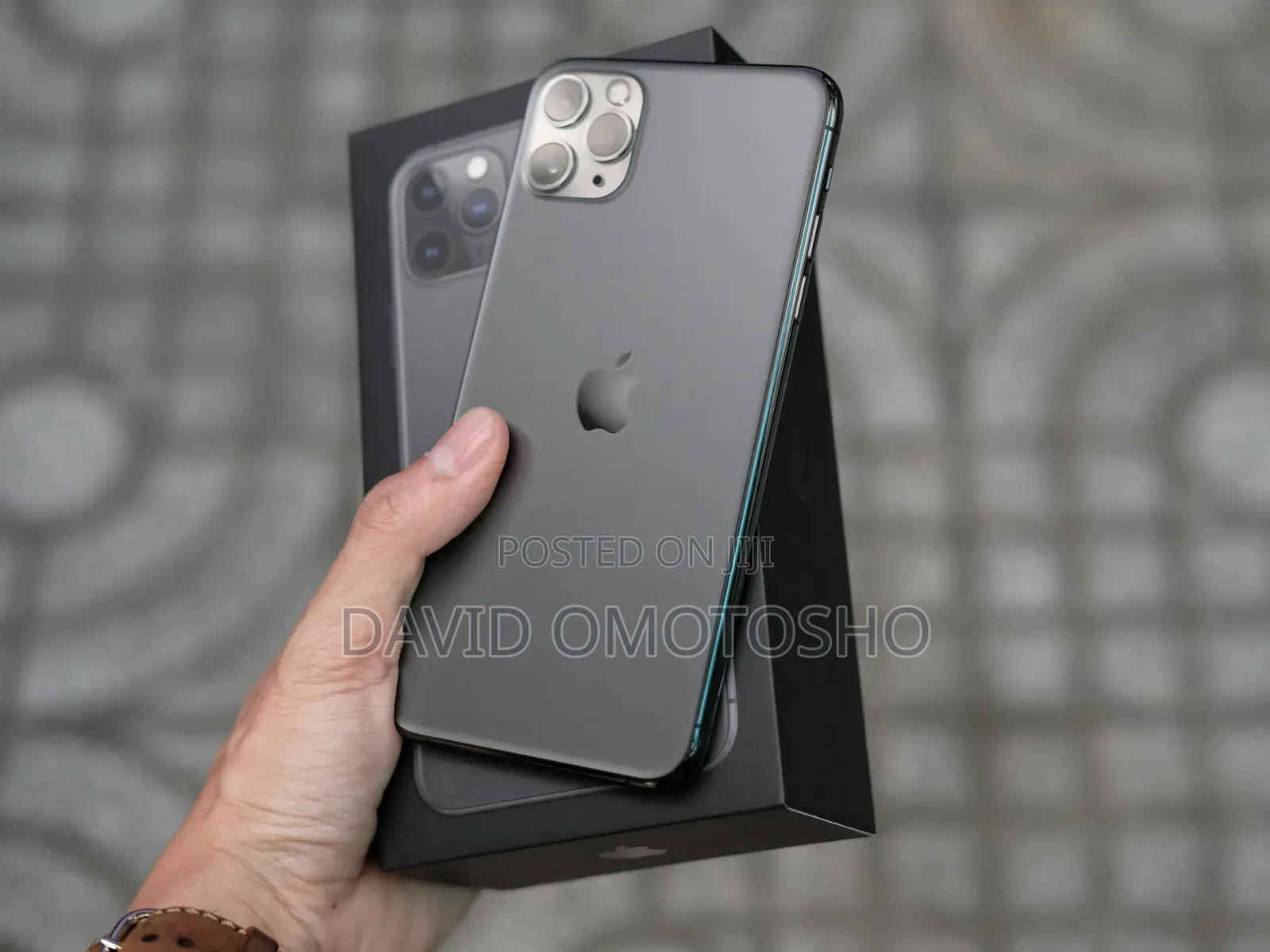 New Apple iPhone 11 Pro Max 256 GB Gray