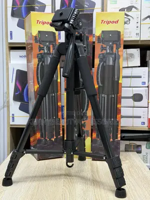 Professional Adjustable Tripod Stand for Phone & Camera