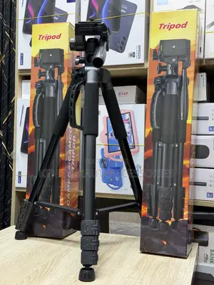 Professional Adjustable Tripod Stand for Phone & Camera