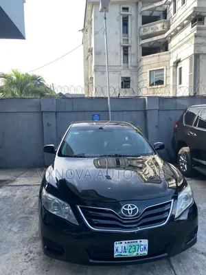 Toyota Camry 2011 Black