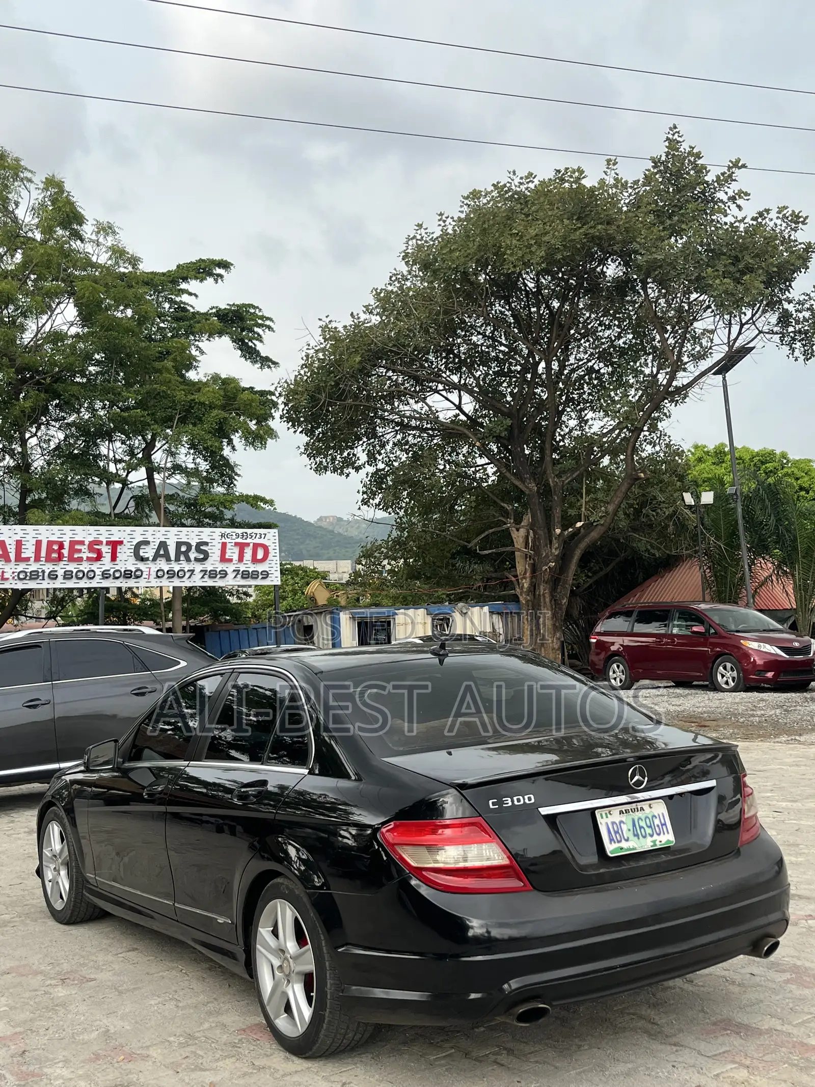 Mercedes-Benz C300 2009 Black