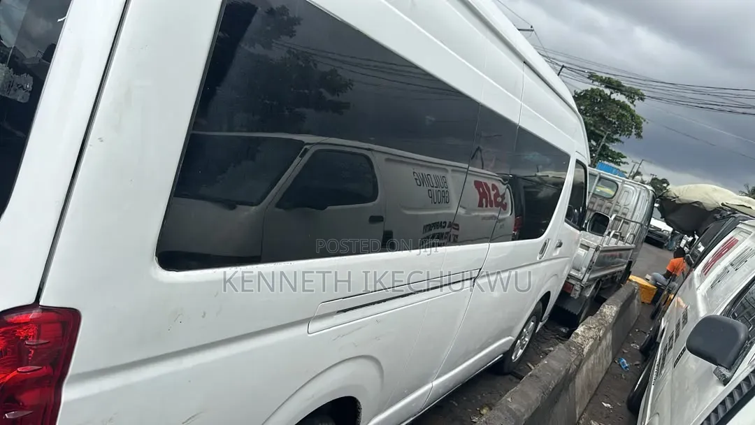 Toyota Coaster 2010 White