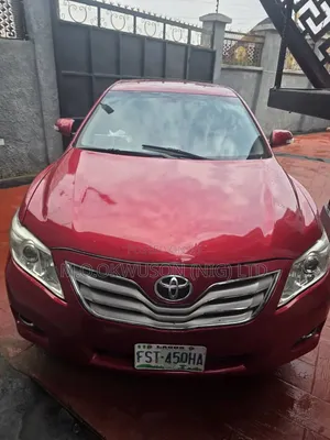 Toyota Camry 2010 Red