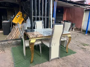 4 Seaters Marble Top Dining Table
