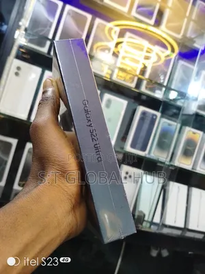 New Samsung Galaxy S22 Ultra 256 GB