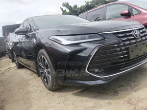 Toyota Avalon 2023 Black