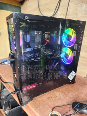Desktop Computer Asus 32GB Intel Core i7 HDD+SSD 512GB