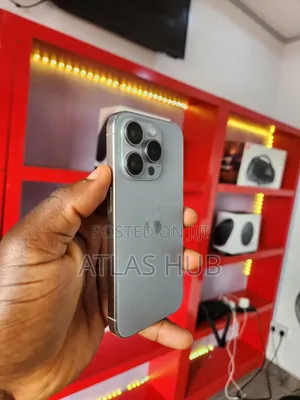 Apple iPhone 15 Pro 256 GB Silver