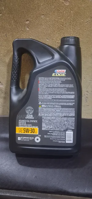 Castrol Edge Engine Oil Sae 5w-30. Advanced Full Motor Oil