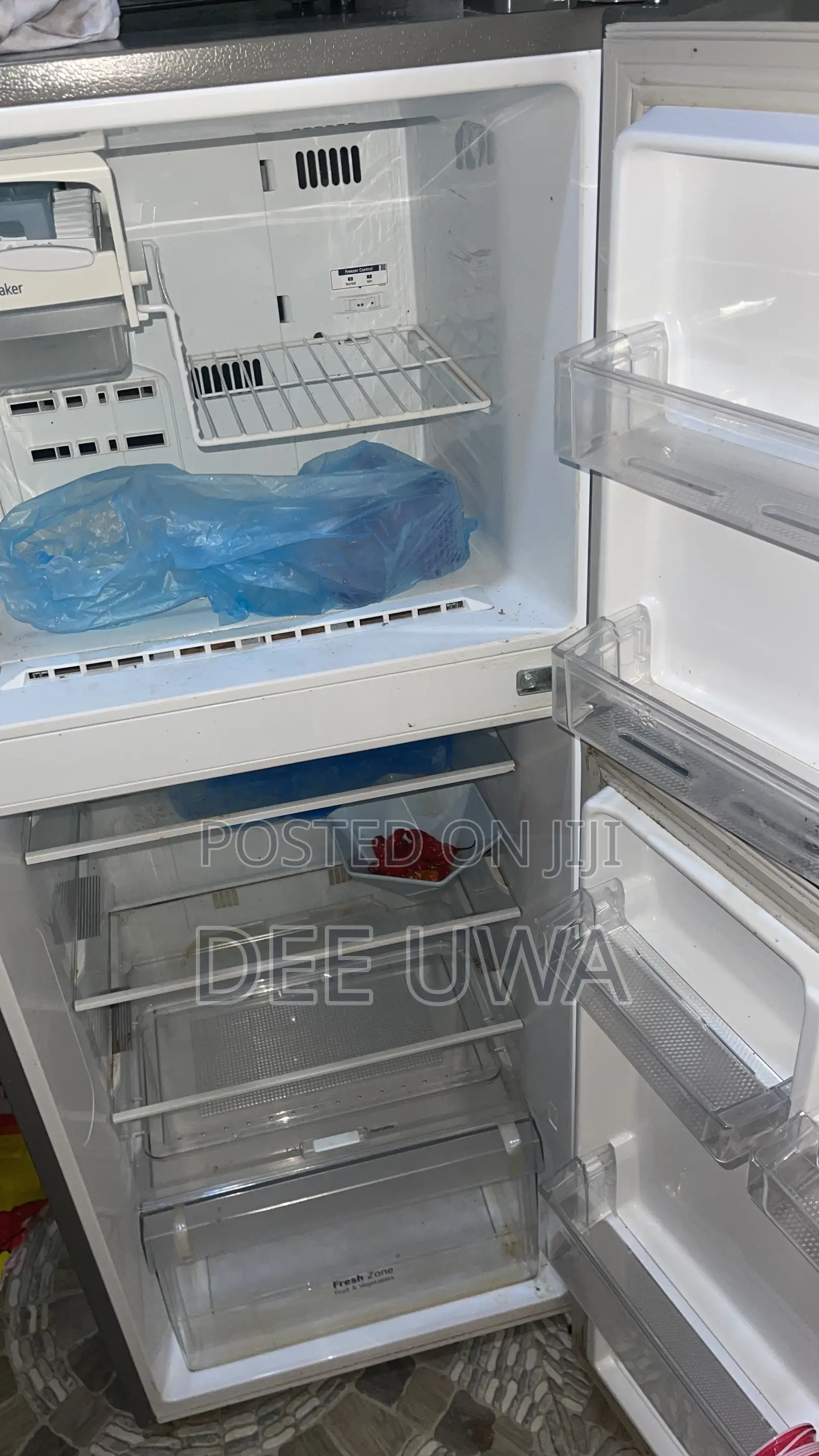 LG Smart Inverter Double Door Refrigerator - Clean & Metallic Silver