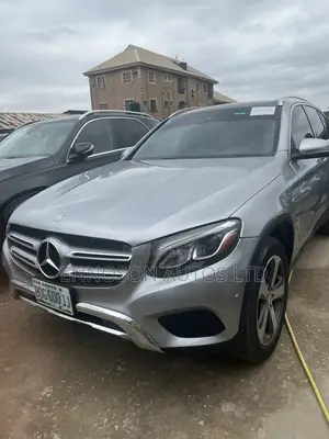 Mercedes-Benz GLC-Class 2017 Silver