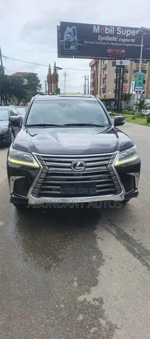 Lexus LX 570 AWD 2018 Black