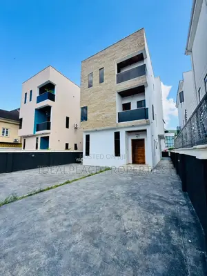 5bdrm Duplex in Ikeja GRA for rent
