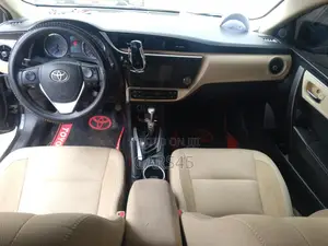 Toyota Corolla 2018 Black