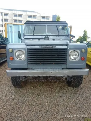 Land Rover Defender 1992 Blue