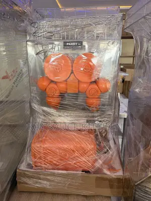 Table Top Orange Juice Extractor