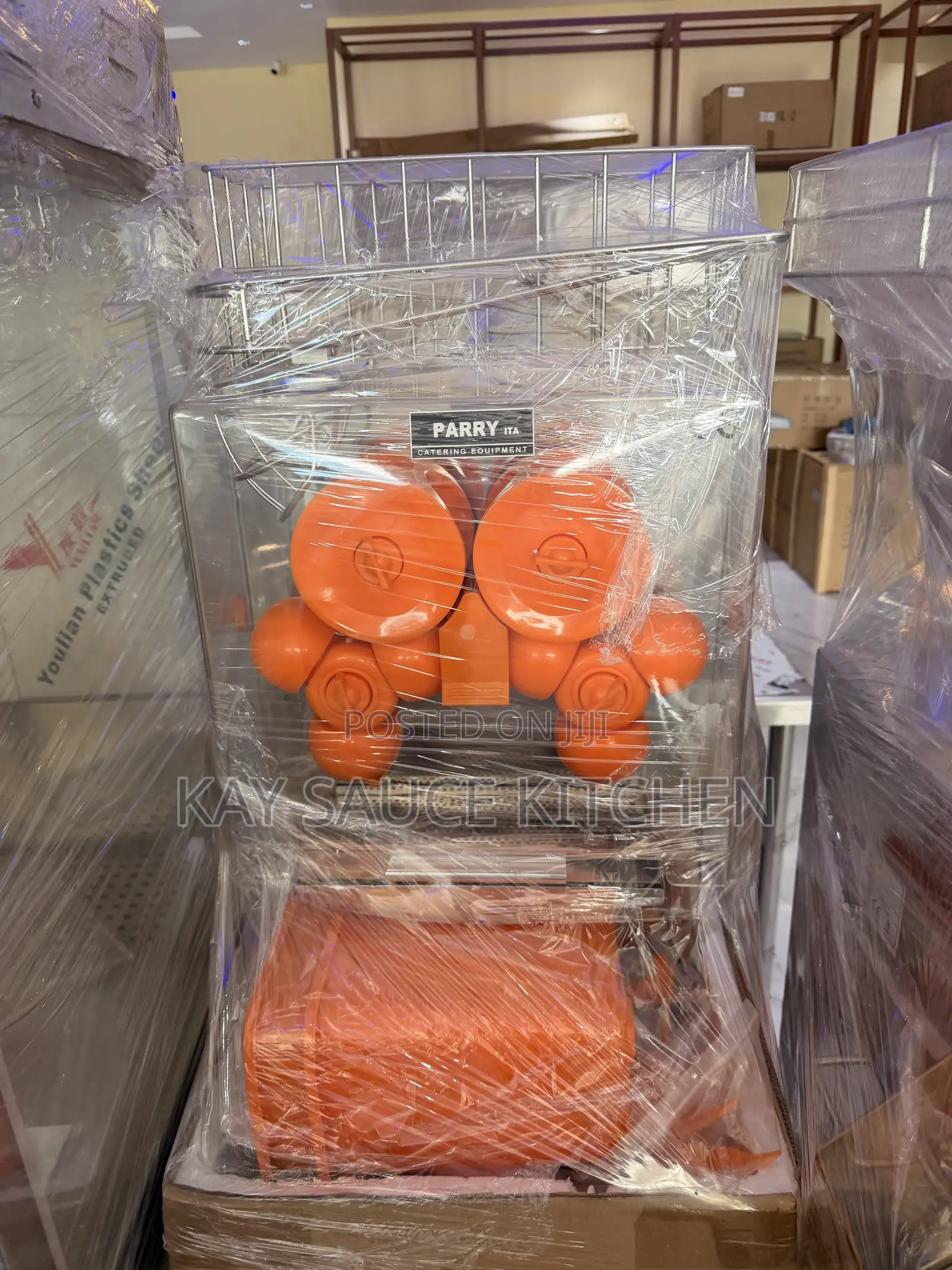 Table Top Orange Juice Extractor