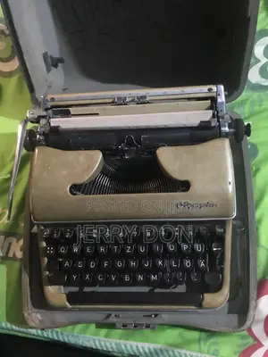 Olympia Manual Typewriter With Original Carrying Case