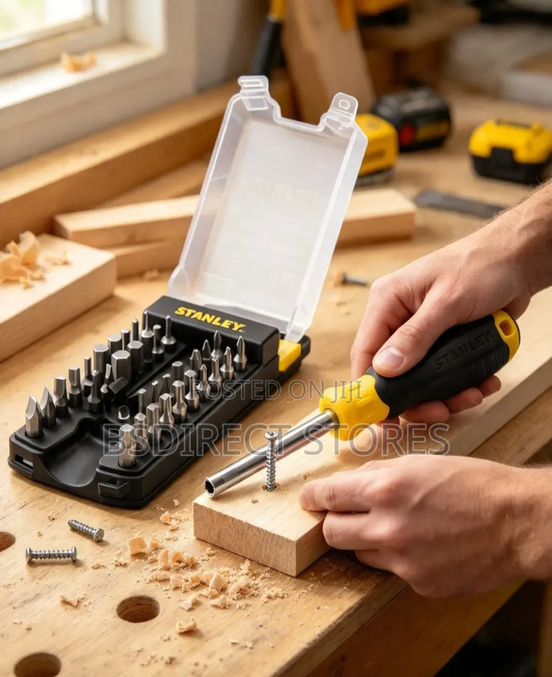 STANLEY- Multibit Bit Holder Screwdriver With 35 Inserts