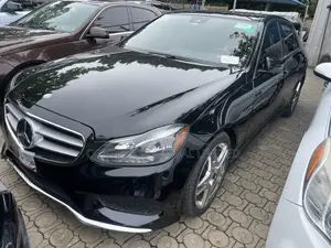 Mercedes-Benz E350 2015 Black