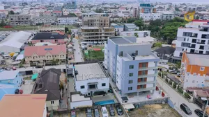 2bdrm Apartment in Freedom Way Lekki for sale