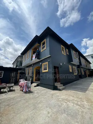 3bdrm Apartment in Omole Phase 2 for rent