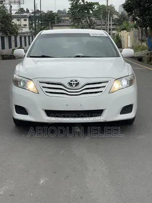 Toyota Camry 2010 White