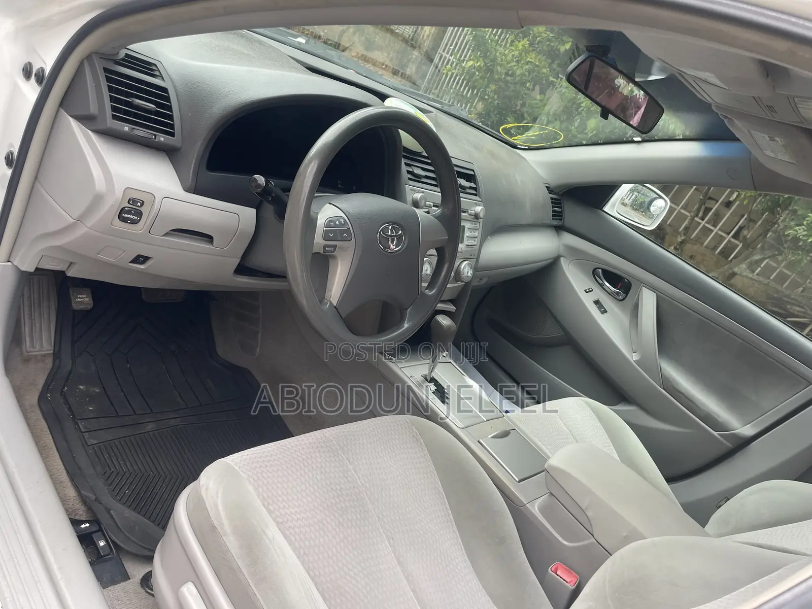 Toyota Camry 2010 White