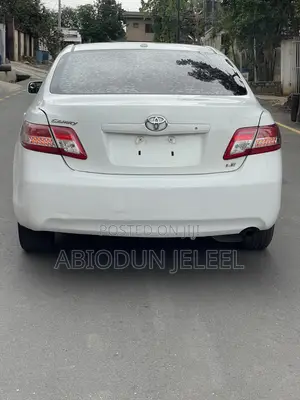 Toyota Camry 2010 White