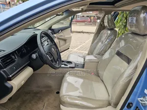 Toyota Camry XLE V6 4dr Sedan (3.5L 6cyl 6A) 2012 Blue