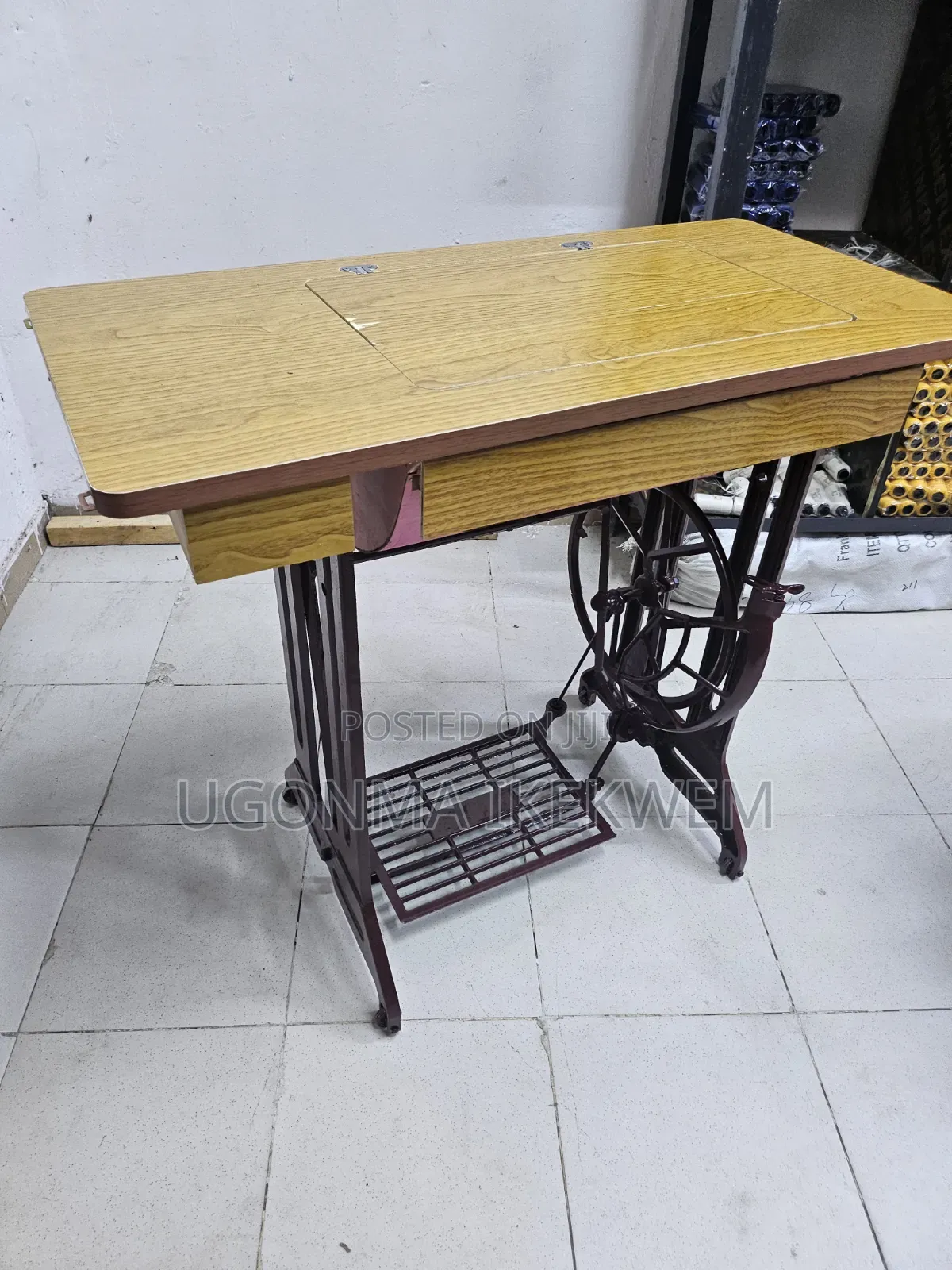 Butterfly Manual Machine