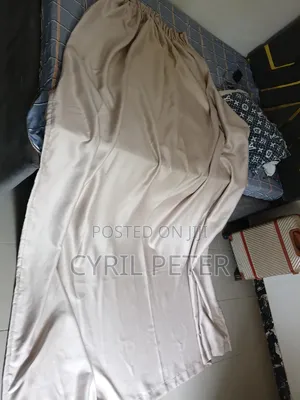 6 PCS Quality Ready-Made Curtains – Neatly Used – Uyo